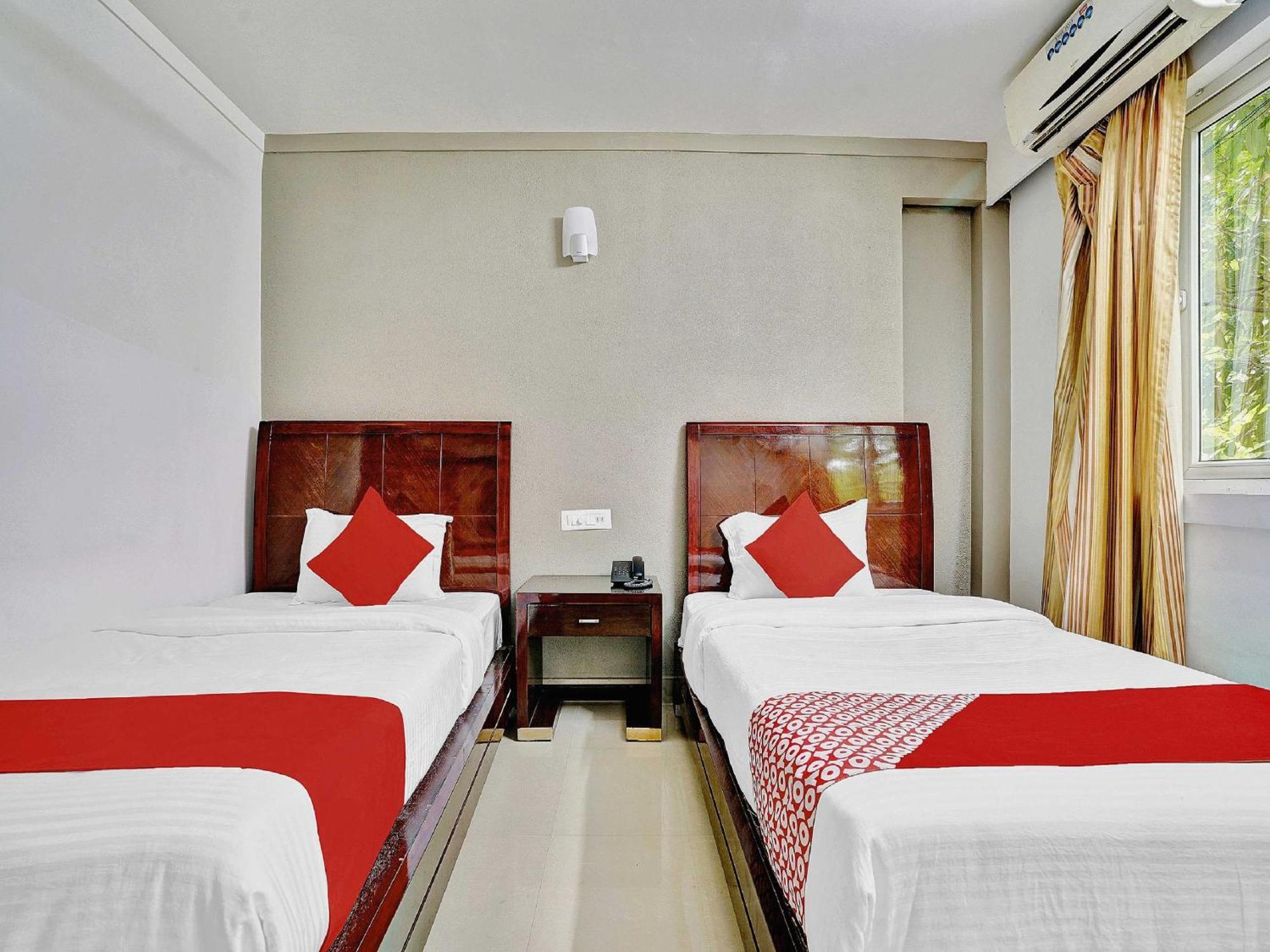 Hotel O Aec Residency Mararikulam Exterior foto